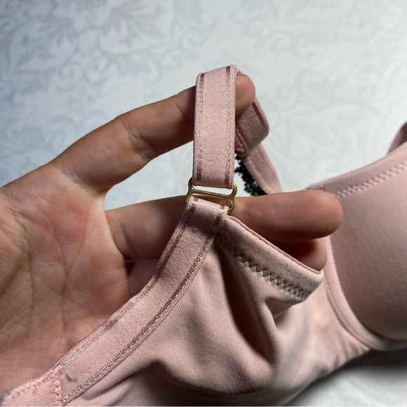 Soma Embraceable Push Up Lace Trim Pastel Pink with Black 34B Great Used Cond. - Picture 2 of 10